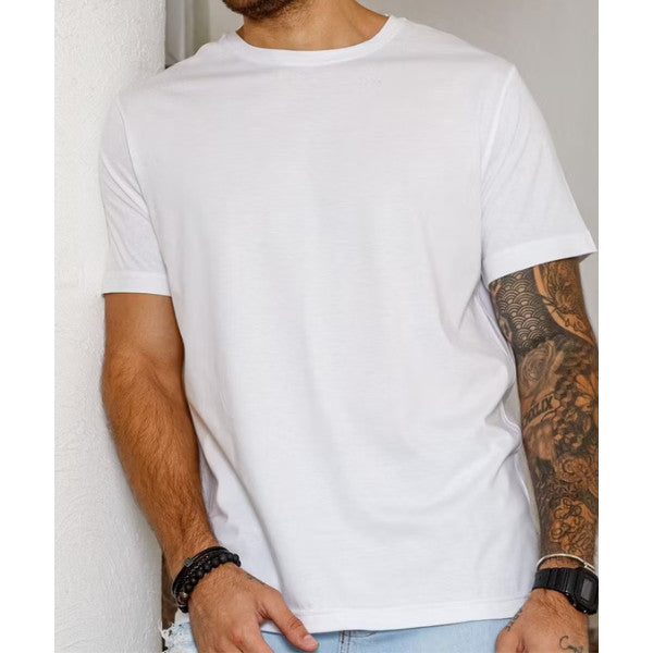 Camiseta Frase "Deus Esta No Controle"